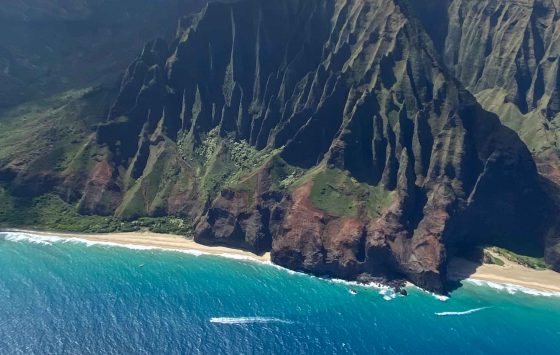 Doors-Off Helicopter Tours on Kauai with Airborne Aviation